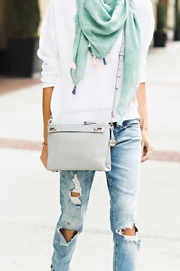 Color trend for 2016: Rose Quartz and Serenity are chosen as the Pantone Color of the Year